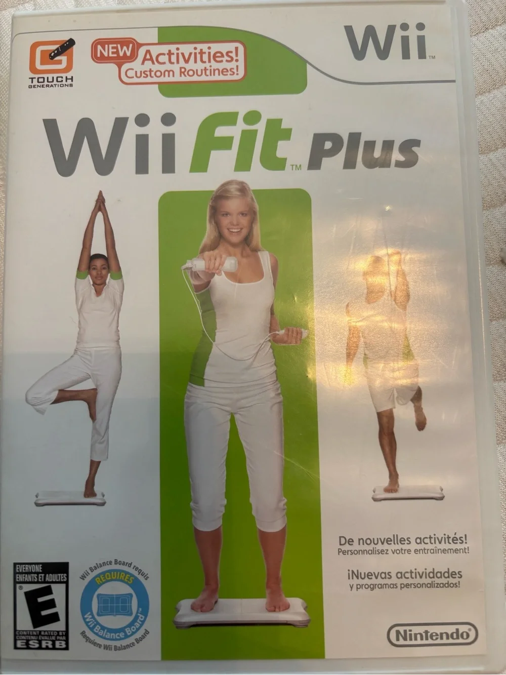 Nintendo Wii Fit Plus - White & Lime Green Cover